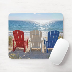 Strand Adirondack-stolar i patriotiska färger Musmatta