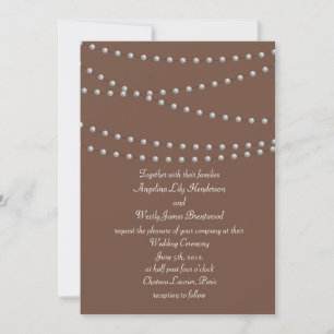 Strand Pearls on Brown Wedding Investigation Inbjudningar