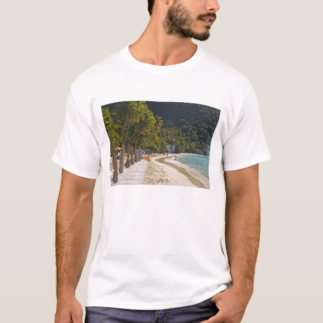 Strand vid Cane Garden Bay, ön Tortola Tee (Framsida)
