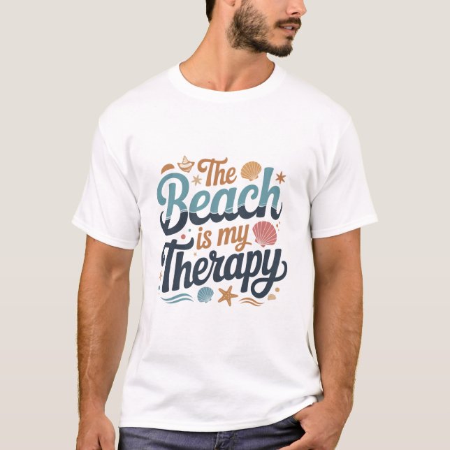 Stranden Är Min Terapi - Sommar Kuststämning T Shirt (Framsida)