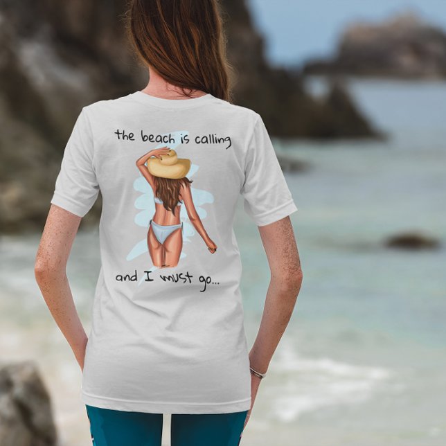 Stranden kallar och jag måste gå Kvinna Bikini T Shirt (Skapare uppladdad)