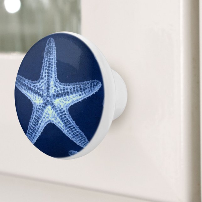 stranden vid kustnära chic, havsblåstjärtfenad hav knopp (coastal chic beach rustic nautical blue starfish ceramic knob)