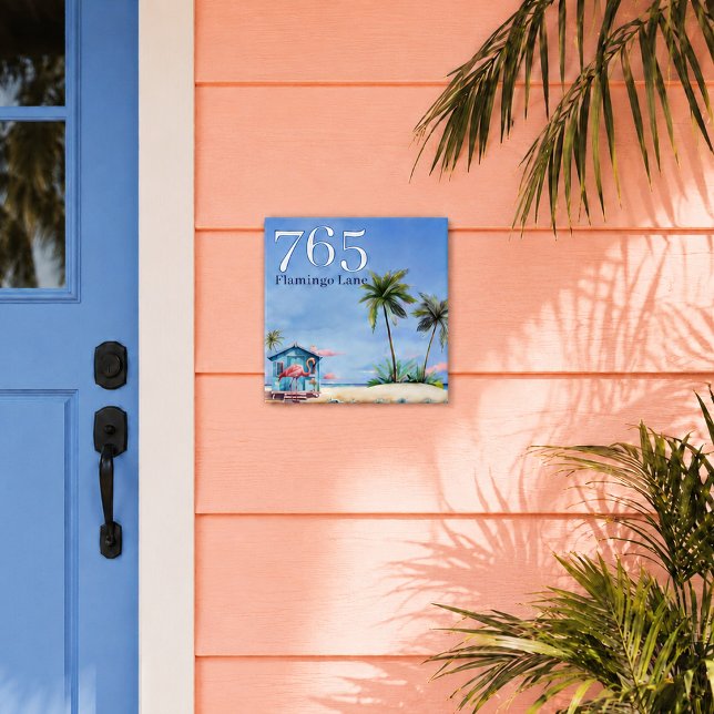 Strandhus Gatunummer Namn Kust Kakelplatta (custom beach house number and street name ceramic tile displayed at tropical cottage door)