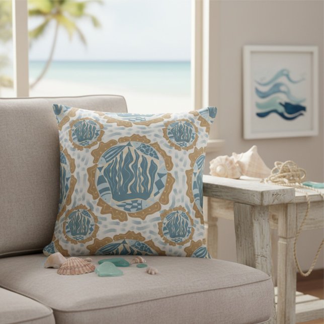 Strandhusdekor Gömd Fisk Kudde (Goes great both inside and outside. The fish and seaweed point to that beach home feel.)