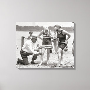 Strandpolisen, 1922. Vintage foto Canvastryck