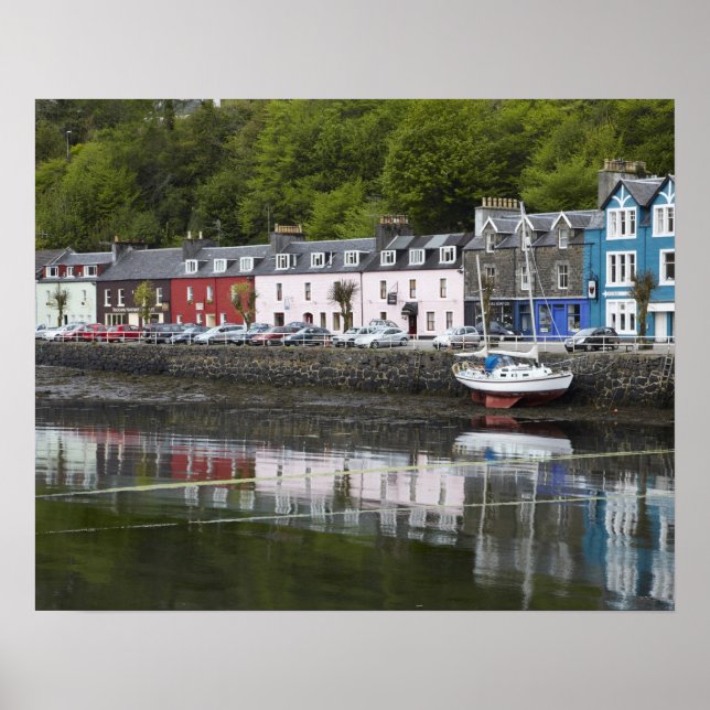 Strandpromenad, Tobermory, Isle of Mull, Skottland Poster (Framsidan)