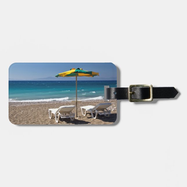 Strandstolar och paraply – sommar bagagebricka (Horisontell Framsida)