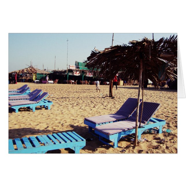 Strandstolar på Candolim Beach i Goa Indien Hälsningskort (Framsidan Horizontal)