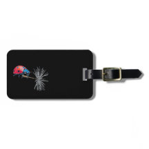 Strängande Nyckelpiga på ett dandelionfrö