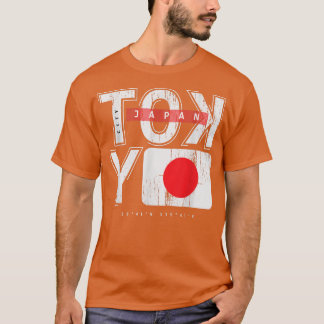 Strängar i Tokyo Japan Nattscen med Ljus Va T Shirt