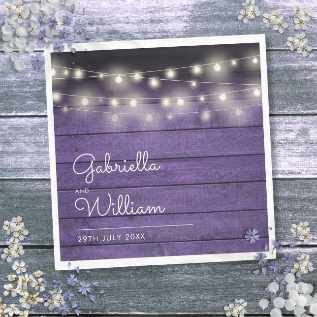 Strängljus Rustik Lila Trä Elegant Skrift Pappersservett (String Lights Rustic Purple Wood Elegant Script Napkins)