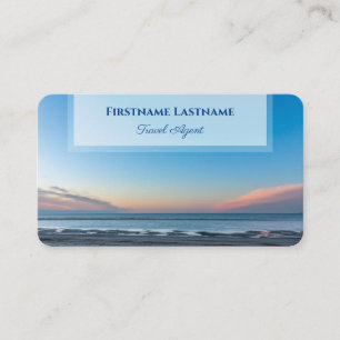 Strängsolnedgång i havet agent vid blå himmel visitkort