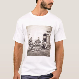 Strapatser i lägret (översten Lowe och kaptener  T-shirt