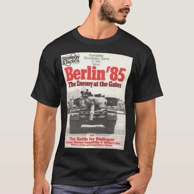 Strategi- & taktikvintagemagzinen täcker t shirt (Framsida)