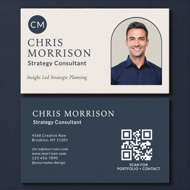 Strategy Consultant Photo QR Code Navy Blue Visitkort (Skapare uppladdad)