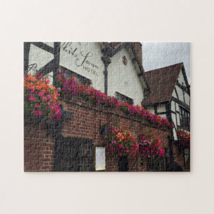 Stratford On Avon England UK Tudor Hotel Flowers Pussel