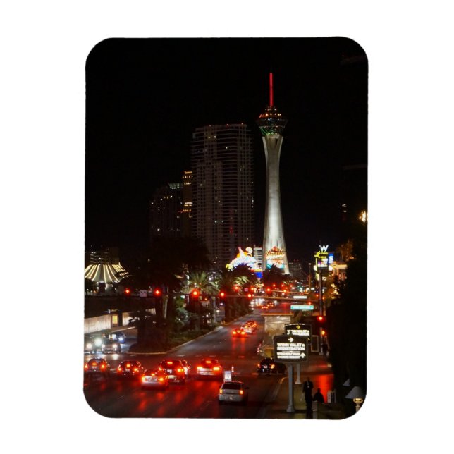 Stratosphere Torn Las Vegas Photo Magnet (Vertikal)