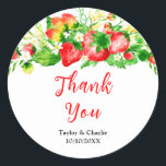 Strawberries and Daisies Wedding Thank You Runt Klistermärke<br><div class="desc">This beautiful and elegant wedding thank you sticker features watercolor strawberries,  daisies and foliage. The text combines handwritten script and serif fonts for a stylish and modern look. This is perfect for a spring or summer rustic wedding.</div>