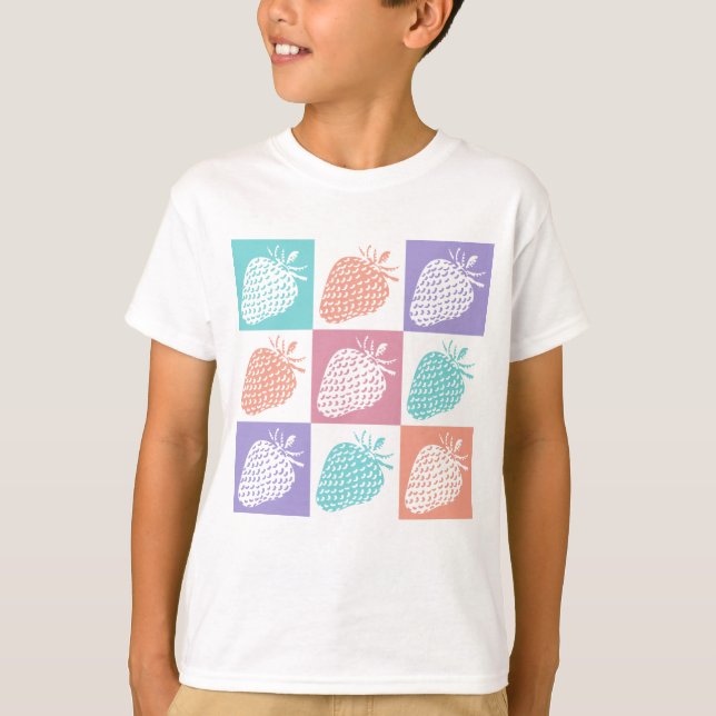 Strawberries Colorful Summer T Shirt (Framsida)