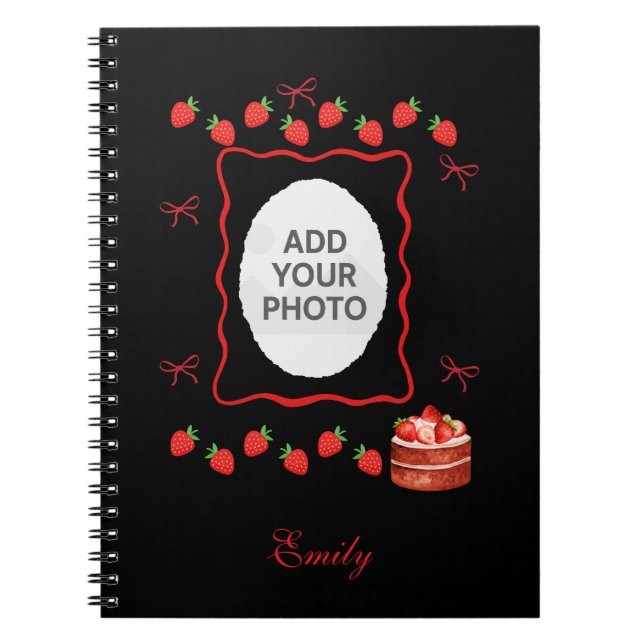 Strawberry Birthday Notebook Gift Anteckningsbok (Framsidan)