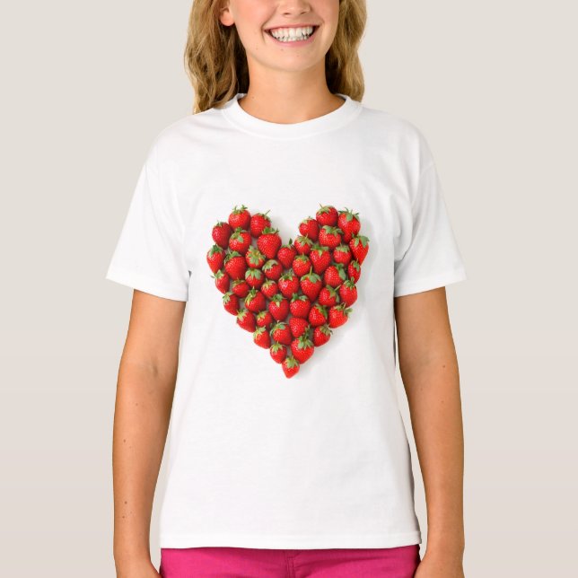 Strawberry Heart T Shirt (Framsida)