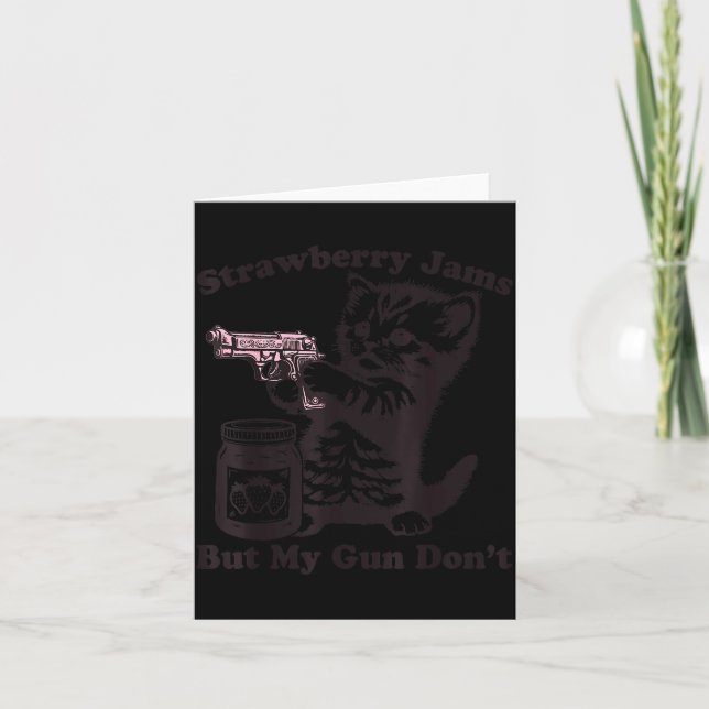 Strawberry Jams But My Gun Don't Funny Cat For Men Kort (Framsida)