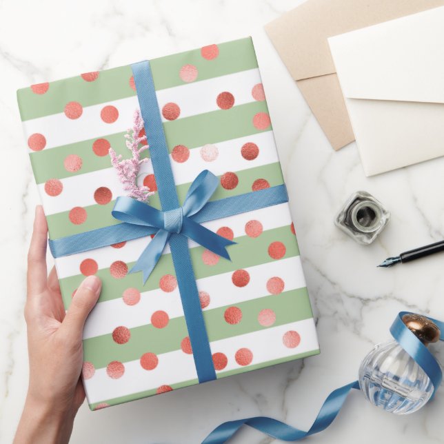 Strawberry Pattern Baby Shower  Presentpapper (Gifting)