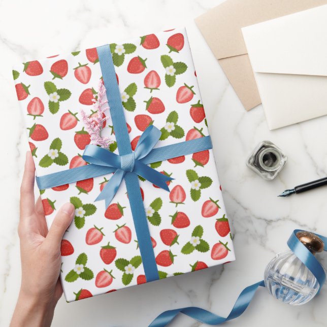 Strawberry Wrapping Paper - White Presentpapper (Gifting)