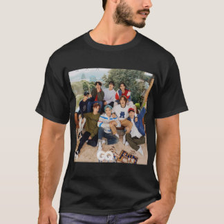 Stray Kids GQ SKZ kpop8 bang chan lee know chan T Shirt