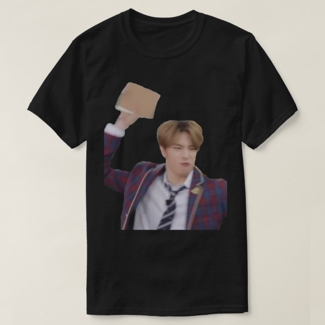 Stray Kids Hyunjin Bok Meme Sticker.png T Shirt (Design framsida)