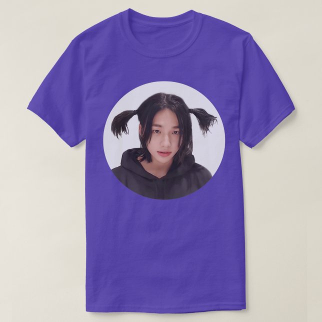 Stray Kids Hyunjin Gris Svan Cute Hair Circle cut T Shirt (Design framsida)
