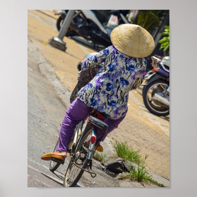 Street Scenery in Vietnam Poster (Framsidan)
