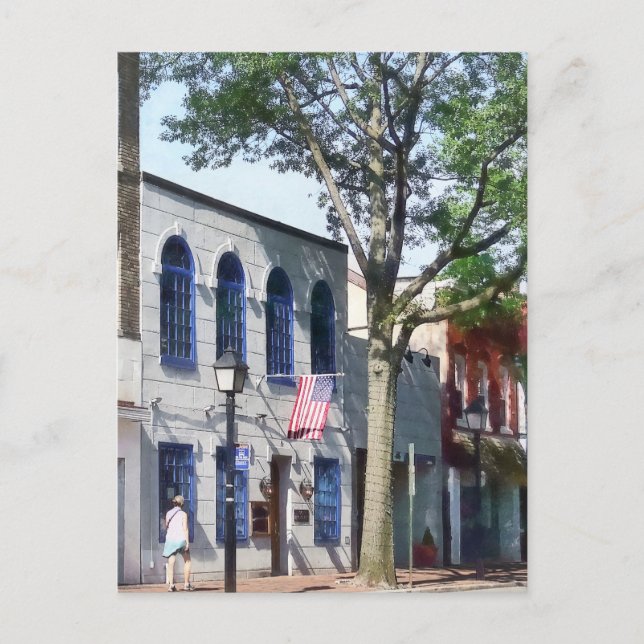 Street With American Flagga Alexandria VA Vykort (Framsida)