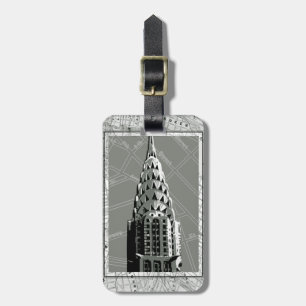 Streets i New York med Byggnad i Empire state Bagagebricka
