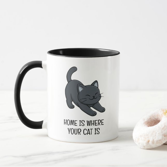 Stretching Black Cat Custom Text Mugg (Med munk)