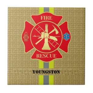 Stridande Firefighter Maltese Kor Art Kakelplatta