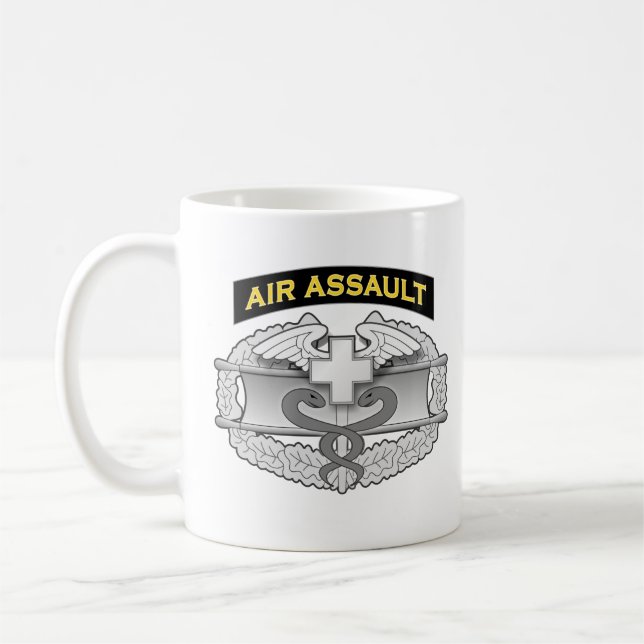 Stridläkareemblem - luftanfall - sjukvårdare kaffemugg (Vänster)