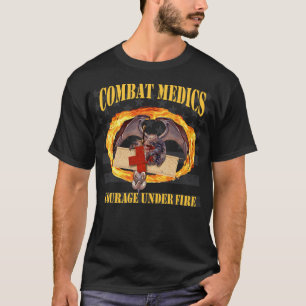 Stridläkarekurage avfyrar Under drakeT-tröja T Shirt
