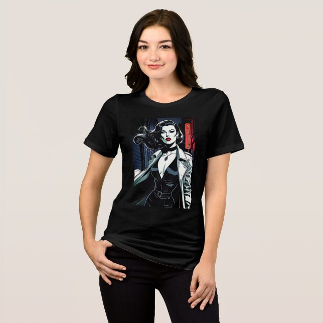 Striking Femme Fatale Film-Noir T Shirt (Framsida Full)