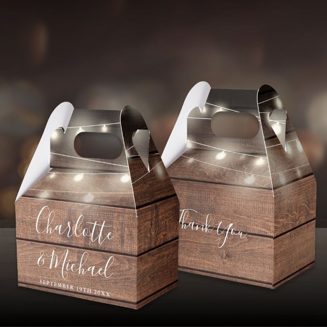 String Ljus Rustic Wood Namnteckning skript Bröllo Presentaskar (String Lights Rustic Wood Signature Script Wedding Favor Boxes)