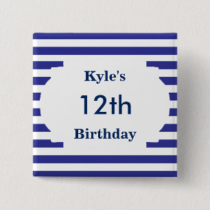 Stripe Birthday Pin med Namn och ålder Knapp