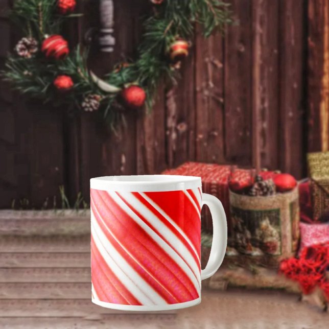 Stripe-träslag Jumbo Mugg (This Striped Treats Giant Coffee Mug reminds us of Christmas candy in stocking gifts.)