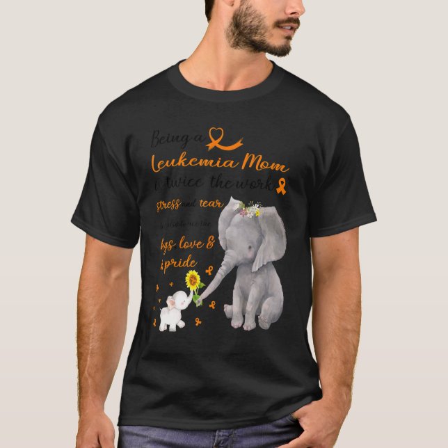 Strong Elephant Leukemia Mamma två gånger om Kärle T Shirt (Framsida)