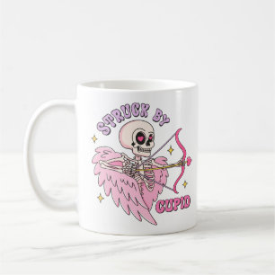Struck av Cupid Skeleton Kaffemugg