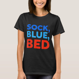 Strumpa Blå Säng Roligt Meme T Shirt