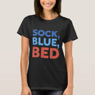 Strumpa Blå Säng Roligt Memo _1  T Shirt