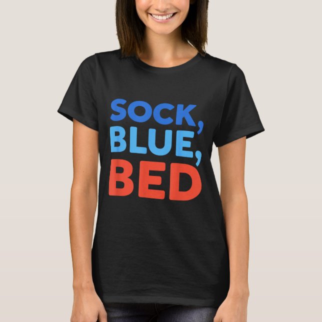 StrumpblåSängRoligt Meme  T Shirt (Framsida)
