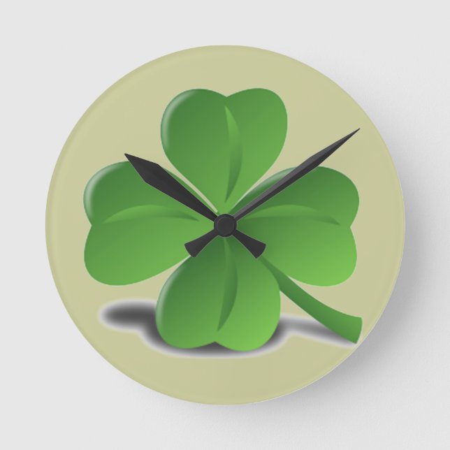 Sts Patrick klöver för dagshamrocken tar tid på Rund Klocka (Framsida)