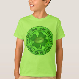 Sts Patrick kysser gulligt irländskt för dag mig T-shirt