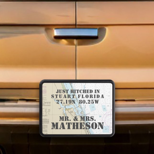 Stuart FL Par 💍 Ny gifta Nautical Dragkroksskydd (Nautical Stuart Florida Just Hitched Just Married Hitch Cover --  Customize Yours On Screen Now!
)